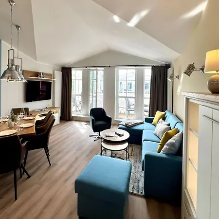 Moderne Mit 2 Schlafzimmern Und Balkon * Sellin (Rugen)