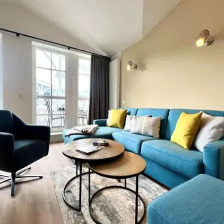 Moderne Mit 2 Schlafzimmern Und Balkon * Sellin (Rugen)